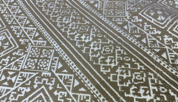 Nappe Brodée 180/180 + 8 Serviettes 35/35 منديل مطرز - Image 3